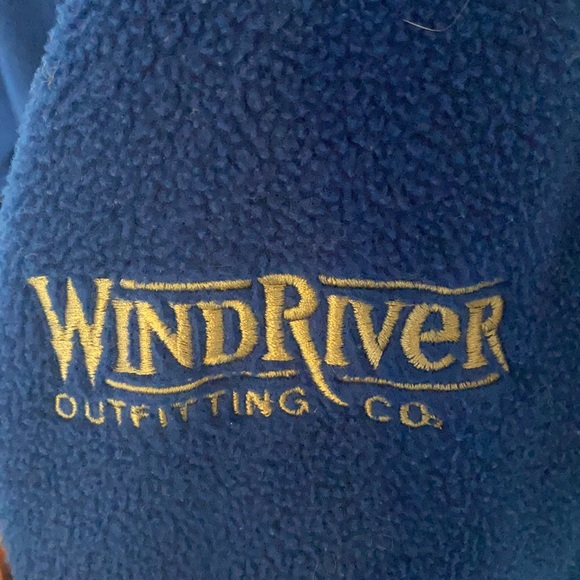 Vintage WindRiver Fleece - Picture 2 of 4